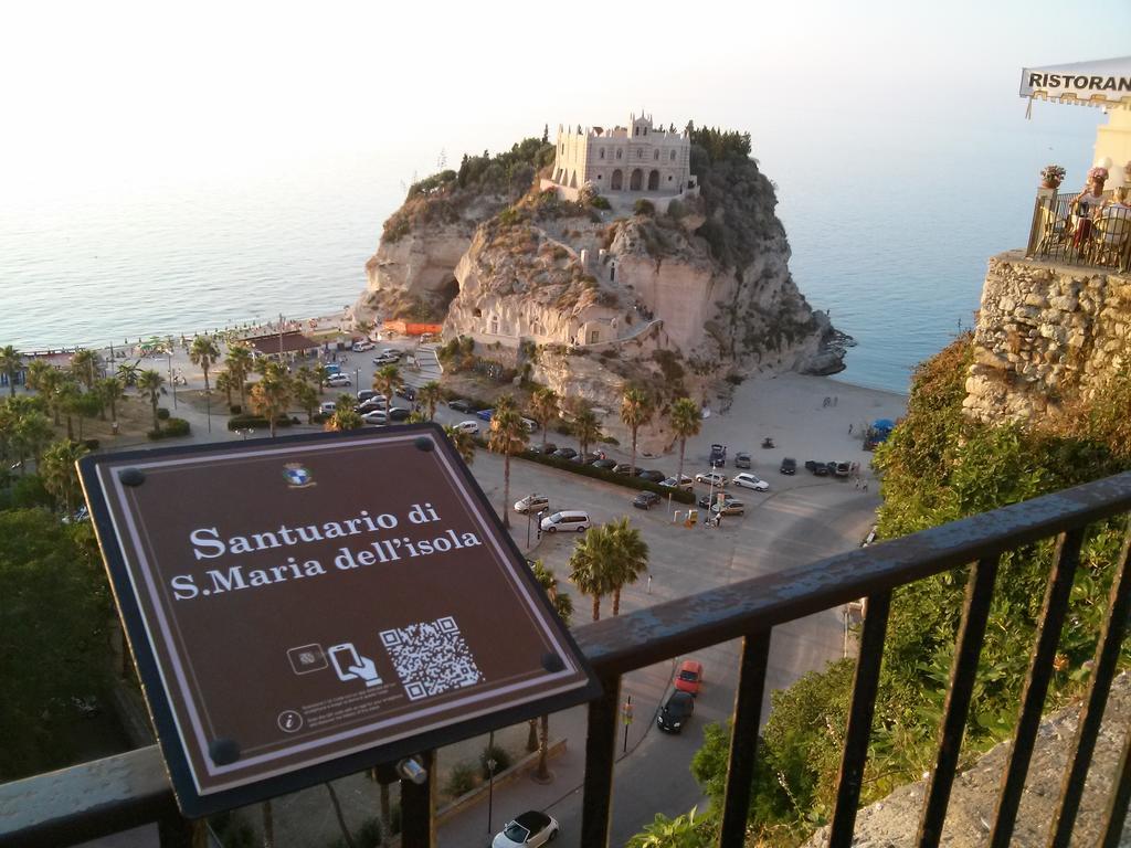 Residenza San Michele Villa Tropea Bagian luar foto
